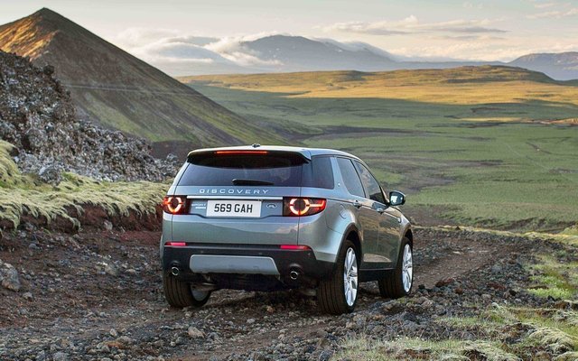 Land Rover_Discovery_Sport_fleetmagazine_pt